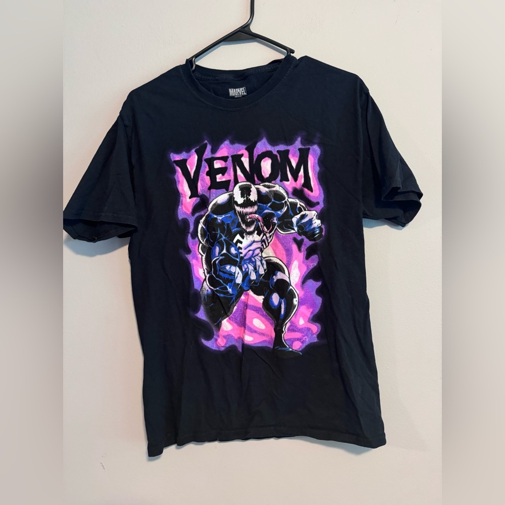 Marvel Venom Shirt Size Medium